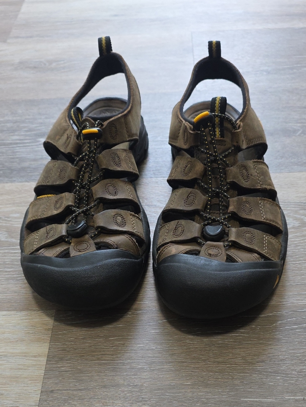 KEEN Mens Newport Leather Waterproof Hiking Sandals /Shoe Brown Leather Sz 11.5